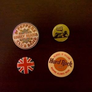 Bundle of cool pins 😎